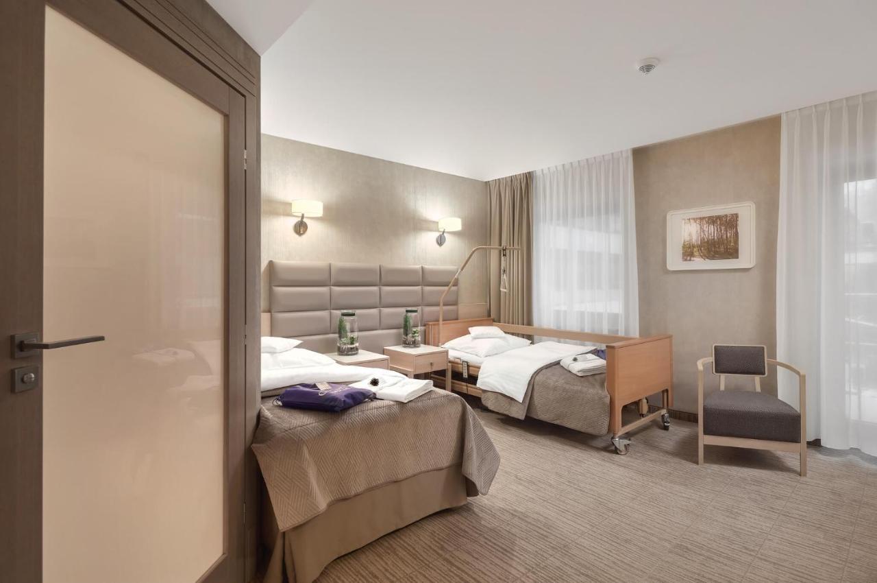 Columna Medica Otel Łask Dış mekan fotoğraf