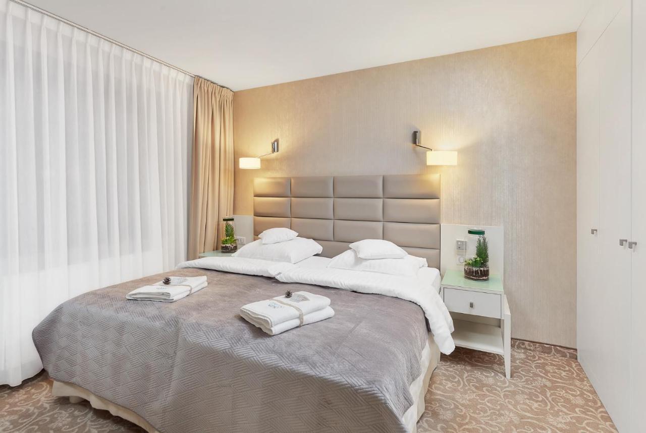 Columna Medica Otel Łask Dış mekan fotoğraf