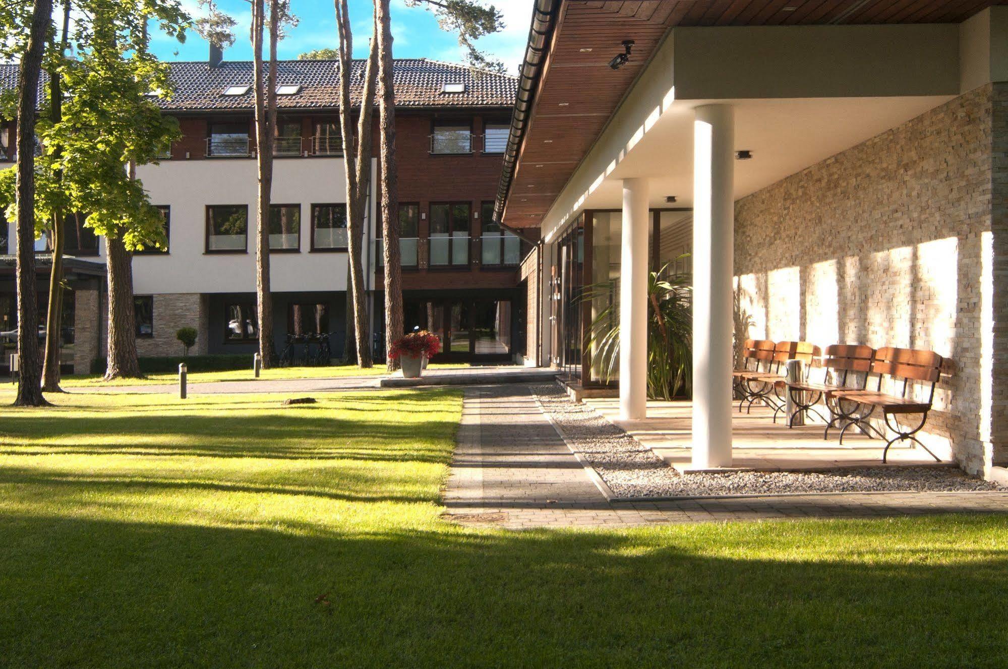 Columna Medica Otel Łask Dış mekan fotoğraf